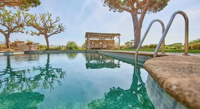 Апартаменты Magnificent Villa - AC- 5br-12p- Ramatuelle