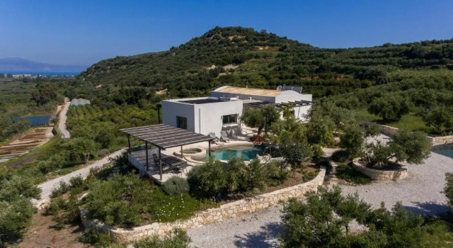 Villa Lucy by PosarelliVillas, Забронировать Вилла Виллы Платаньяс, рядом с Пляж Платаниас, Вилла