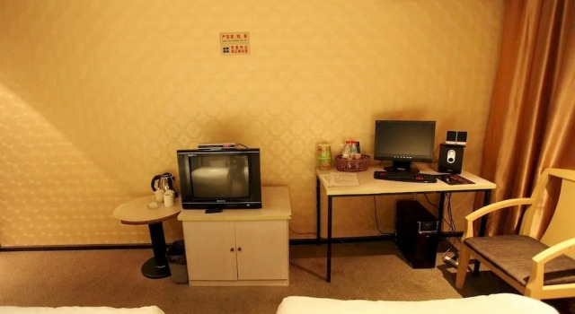 Jiachao Hotel, Забронировать Отель Отели Чунцин с парковкой, рядом с Hongqihegou Metro Station, Парковка