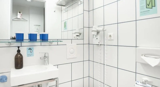 Трёхместный номер Comfort NunoHotel