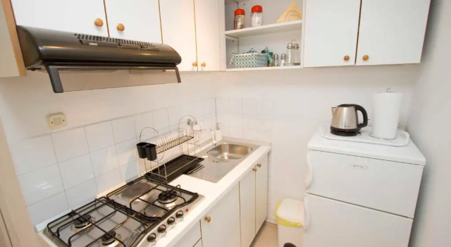 Rooms Beros, Забронировать Гостевой дом Гостевые дома Макарска, рядом с Набережная Рива (Макарска), Гостевой дом