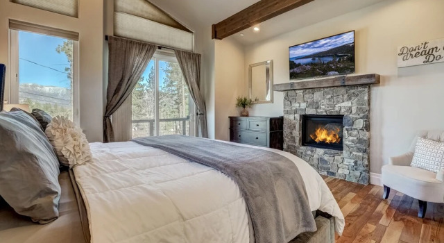 Elk Point Paradise
