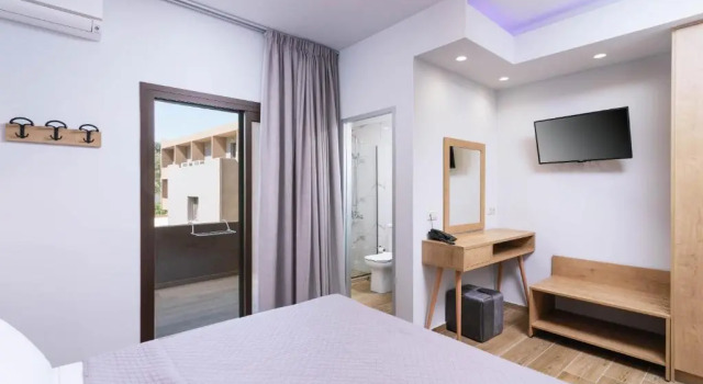 Трёхместный номер Standard Idi Hotel