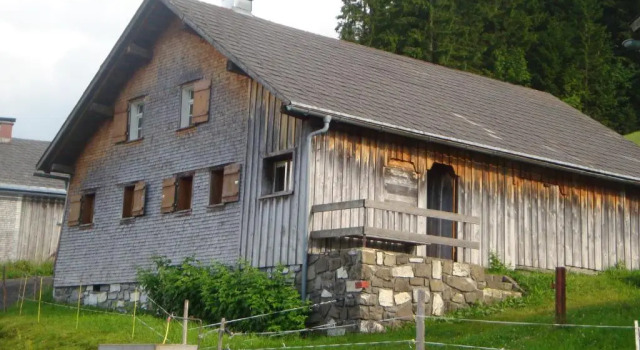UNSER VORSÄSS - Klausberg, Book Apartment Hotels in Vorarlberg with Parking, Parking