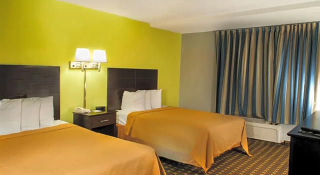 Номер Deluxe Ramada by Wyndham Davenport Orlando South