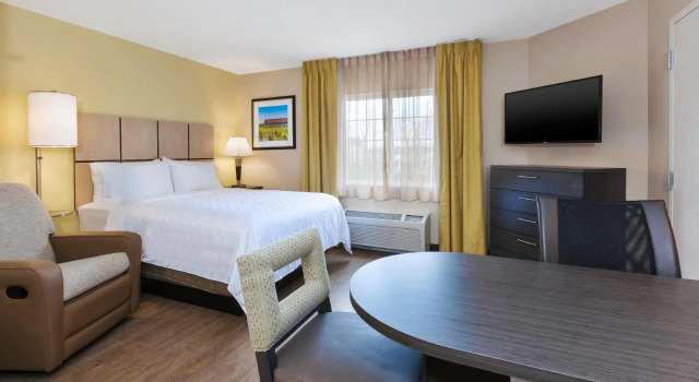 Двухместный люкс Candlewood Suites Rocky Mount by IHG