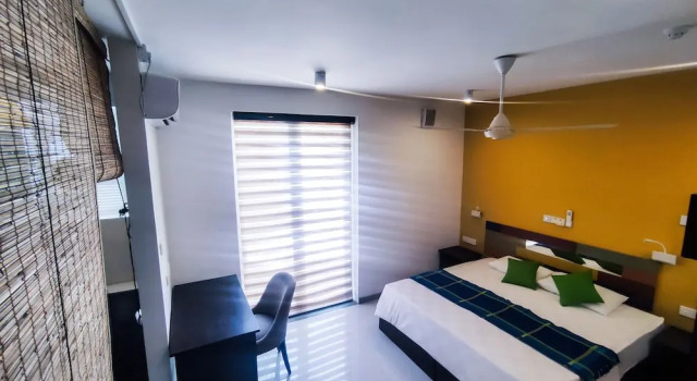 Номер Deluxe The Yacht Near CMB-Bandaranaike Intl.