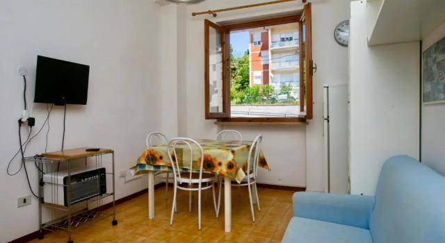 N40 - Numana, trilocale a due passi dal centro, Rezervovat Hotel Numana 