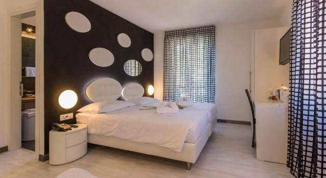 Двухместный номер Standard с балконом и с видом на горы Hotel Riviera