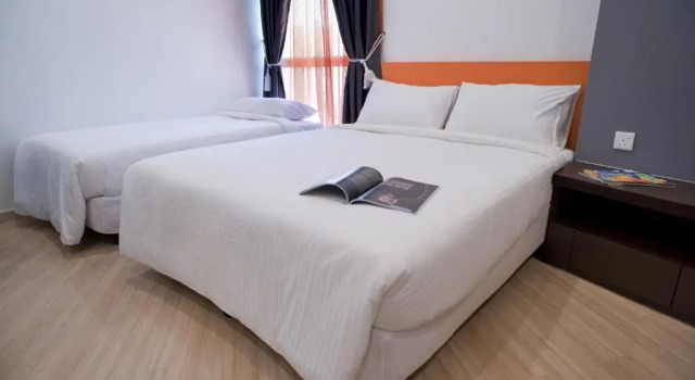 Трёхместный номер Deluxe Big Orange Hotel Sungai Petani