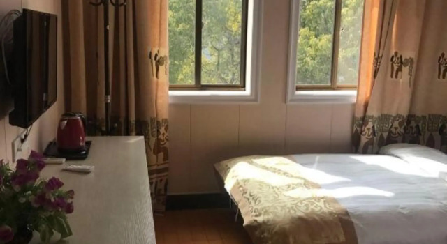 Ying Chun Farmstay, Varaa Hotelli Chongming Shanghai