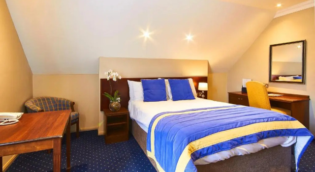 Двухместный номер Executive The George Hotel