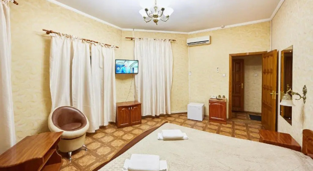 Полулюкс Отель Барбарис