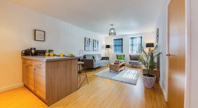 Апартаменты Doncaster Ground Floor Apartment