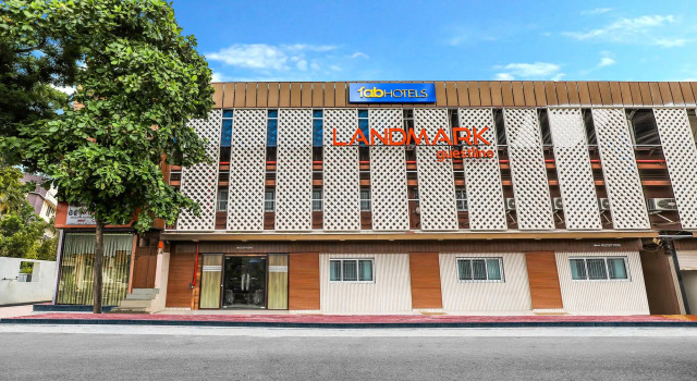 FabHotel Landmark Residency - Nr MIDC Turbhe, Забронировать Отель Отели штата Махараштры 3 звезды, 3*