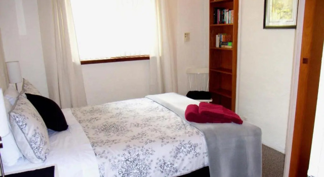 Апартаменты Kenata-Fairway Apartment Hotel