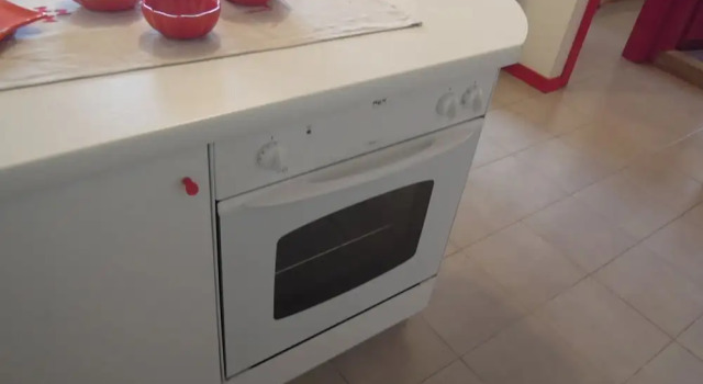 Апартаменты Modern Flat for 6 Guests With Swimming Pool