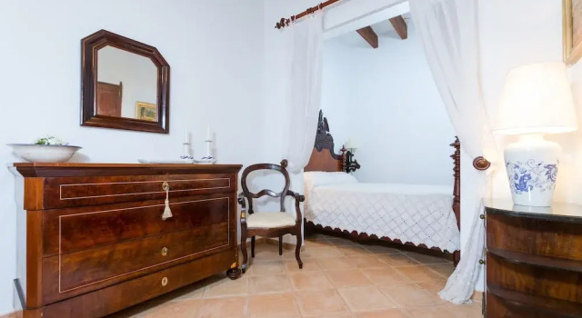 Can Mora in Campos With 3 Bedrooms and 2 Bathrooms, Book Villa Campos 