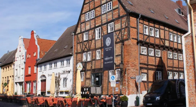 Hafenblick mit Meerblick & Parkplatz - ABC182
