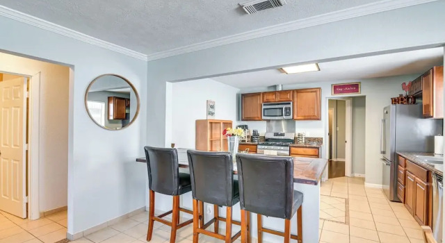 Коттедж Convenient Galveston Home < 1 Mi to Beach!