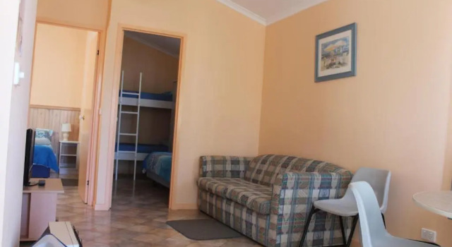 Вилла Regatta Point Holiday Park