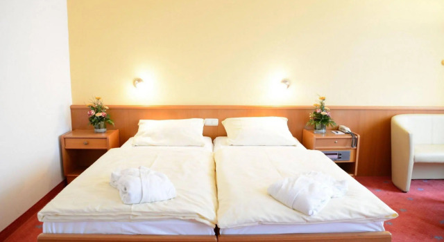 AVALON Hotelpark Königshof