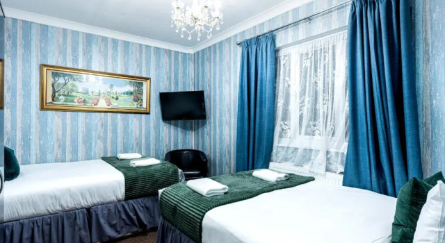 Трёхместный номер Lancaster Court Hotel