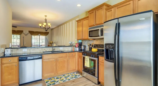 Апартаменты с 4 комнатами Decatur Vacation Rental ~ 5 Mi to Downtown Decatur