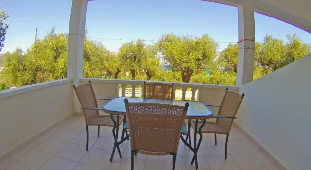 Апартаменты Pouliezos Koklanis Zante Apartments