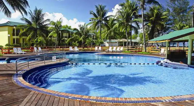 Tuaran Beach Resort, Boek Resort SPA-hotels in Borneo, SPA
