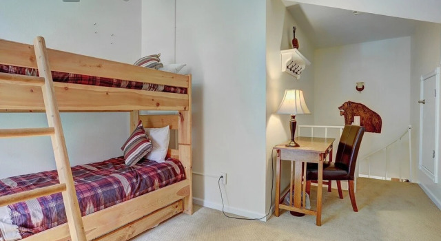 1182 Flying Dutchman 2 Bedroom Condo by RedAwning