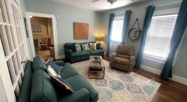 Номер Standard 1BR Apartment in Historic Galveston
