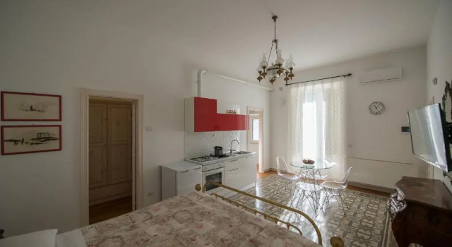 Ai Cappuccini Guest House, Buchen Sie Pension Noicattaro Metropolitanstadt Bari