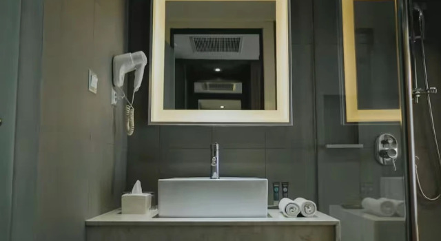 Двухместный номер Superior с видом на бассейн Novotel Banjarmasin Airport