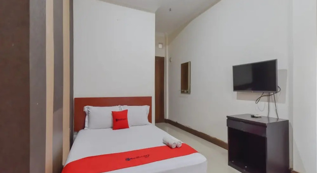 RedDoorz near Universitas Maranatha Bandung, Rezervasyon Otel Bandung Kidul Bandung