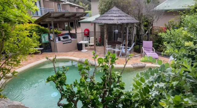 Gorgeous Studio + 100M To Beach + Pool