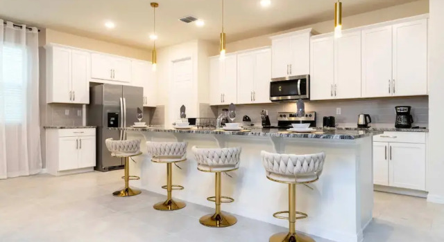 Vacation Home Solara Resort Gem - Pool, Game Room, Near Disney