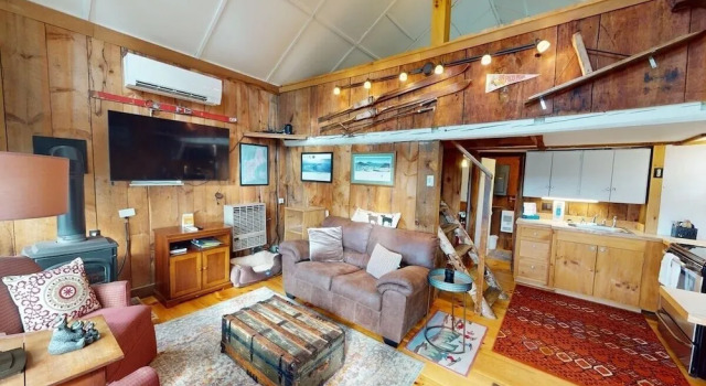 Pond View Cabin, Buchen Sie Hotel  