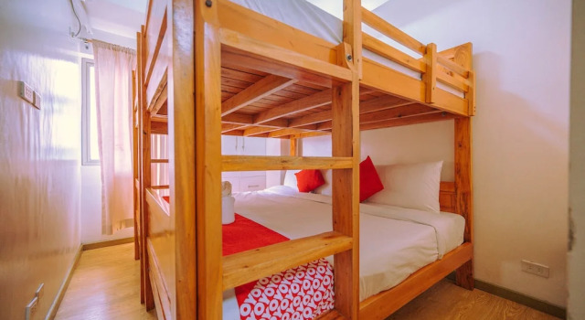 Семейный номер Standard с 2 комнатами с балконом и с видом на город Cedar Peak Condominium by Tripsters Hub