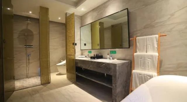 Люкс Deluxe Guoyu Ancient City Homestay