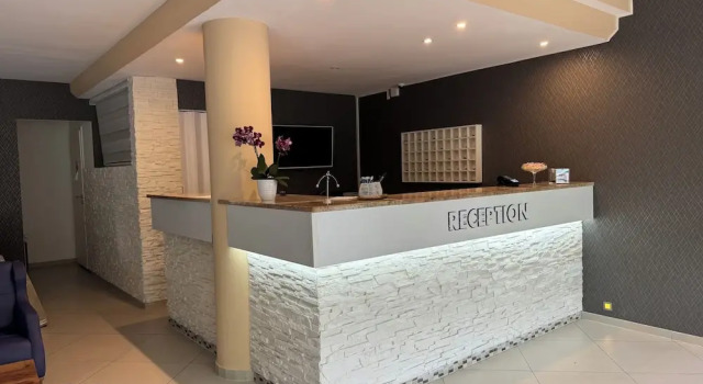 Skyline Hotel, Забронировать Отель Ганновер Нижняя Саксония, рядом с GOP Varieté-Theater Hannover