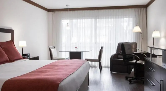 Двухместный номер Superior с балконом Radisson Hotel Colonia del Sacramento