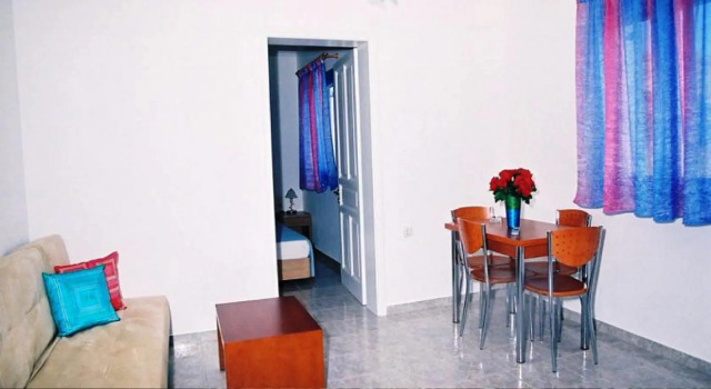 Moustakas Apartments, Prenota Appartamento Hotel a Milo con parcheggio, Parcheggio