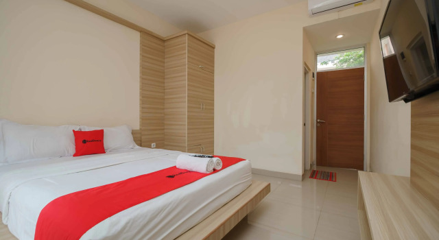 RedDoorz Syariah Plus @ Wisma Bougenville Karawaci