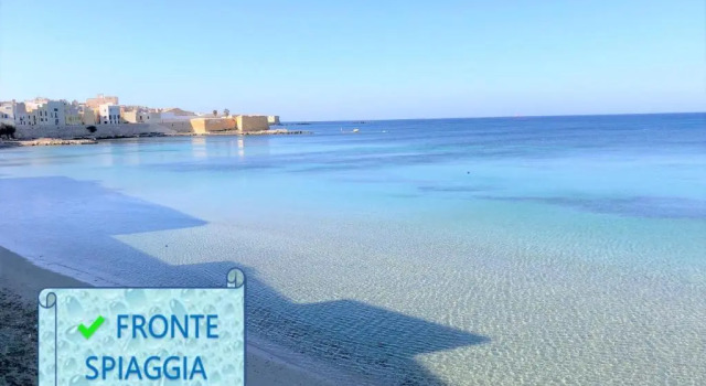 Апартаменты Be Mediterraneo, in centro sul mare - in the center Beach Front - 80 mq