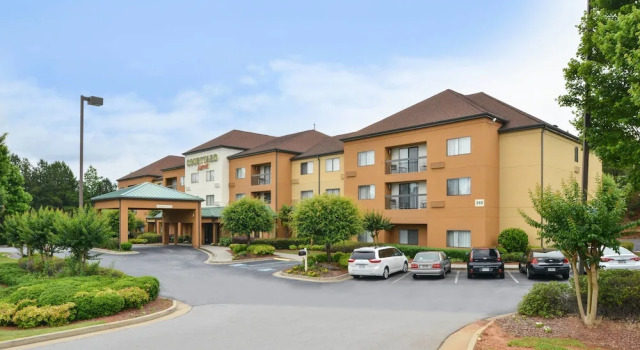 Courtyard Atlanta Suwanee, Boek Hotel Hotels in Georgia met parkeren, Parkeren
