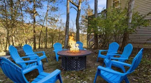 Old Kinderhook 2 Decks, Firepit, Kid & Pet Friendly Golf Retreat, Boek Vakantiehuis Roach Verenigde Staten