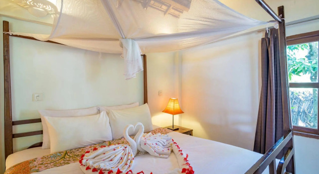 Sambor Village Hotel, Prenota Hotel Stueng Saen 
