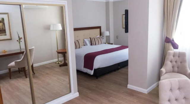 Полулюкс Hotel Intersur Recoleta