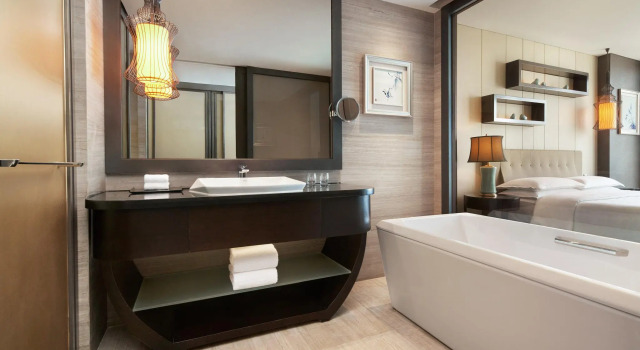 Двухместный номер Standard с видом на гавань Sheraton Shanghai Waigaoqiao Hotel